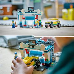 LEGO&reg; City Lavadero de Coches 60362