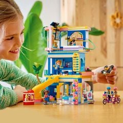 LEGO&reg; LEGO Friends Club Friends HLC 42689