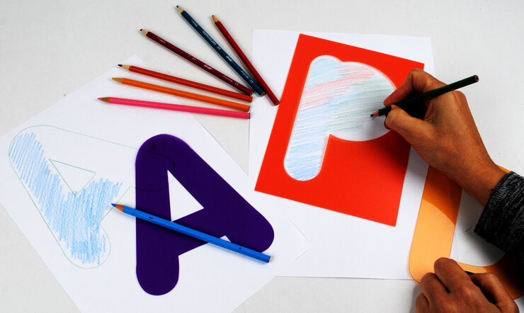 Plantilles transl&uacute;cides maj&uacute;scules