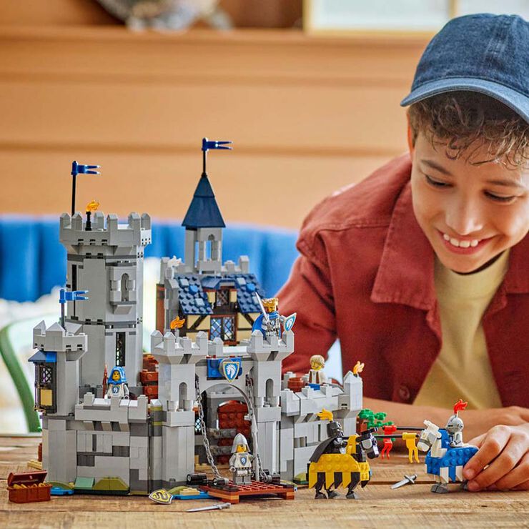 LEGO&reg; Creator Castell Medieval dels Cavallers del Corser 31168