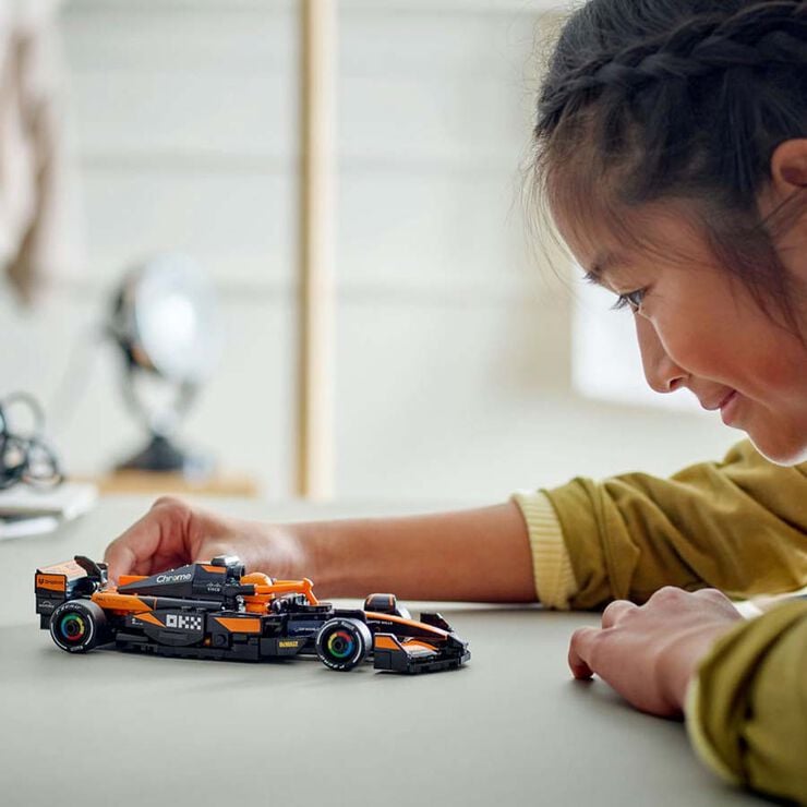 LEGO&reg; Speed Champions Coche de Carreras McLaren F1&reg; Team MCL38 77251