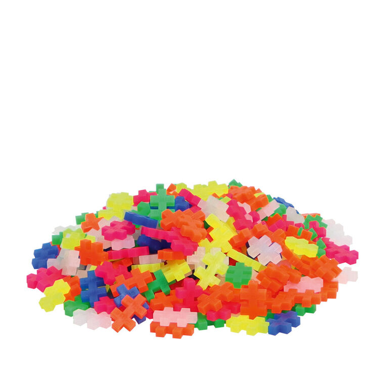 Plus-Plus sobre ne&oacute; 300 peces