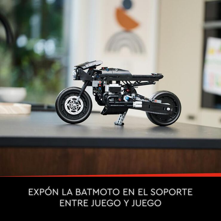 LEGO&reg; Technic THE BATMAN: BATMOTO 42155