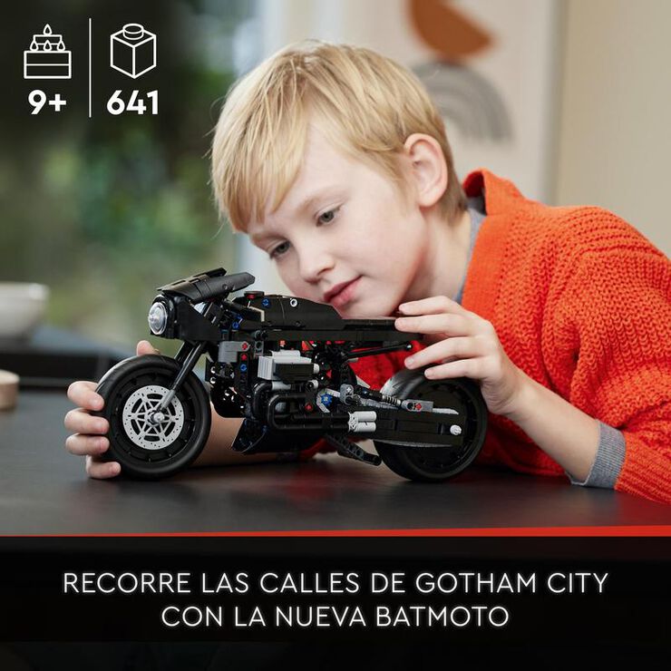 LEGO&reg; Technic THE BATMAN: BATMOTO 42155