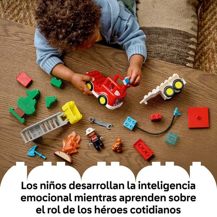 LEGO&reg; DUPLO Town Cami&oacute; de Bombers amb M&agrave;nega i Bombers 10473
