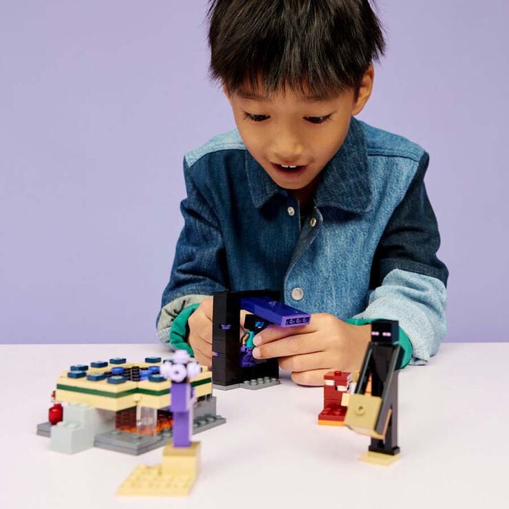 LEGO&reg; Minecraft El Viatge pel Nether i el Portal a l&rsquo;End 21584