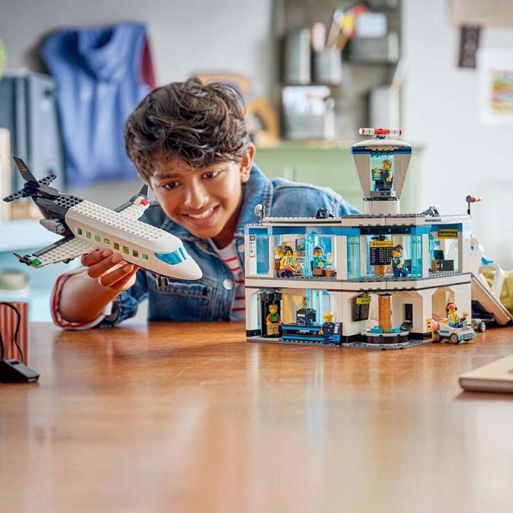 LEGO&reg; City Aeropuerto con Avi&oacute;n 60502