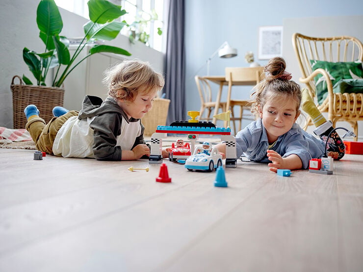 LEGO&reg; Duplo Cotxe De Curses