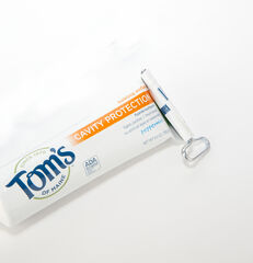 Clau Tub Pasta de Dents Kikkerland 2u