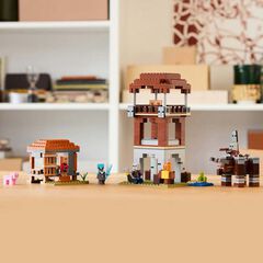 LEGO&reg; Minecraft El Campament dels Salvatges i el Devastador 21278