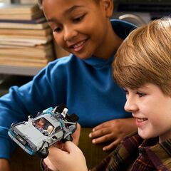 LEGO&reg; Speed Champions M&agrave;quina del Temps de Retorn al Futur 77256