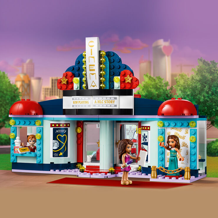 LEGO&reg; Friends Cine de Heartlake City 41448