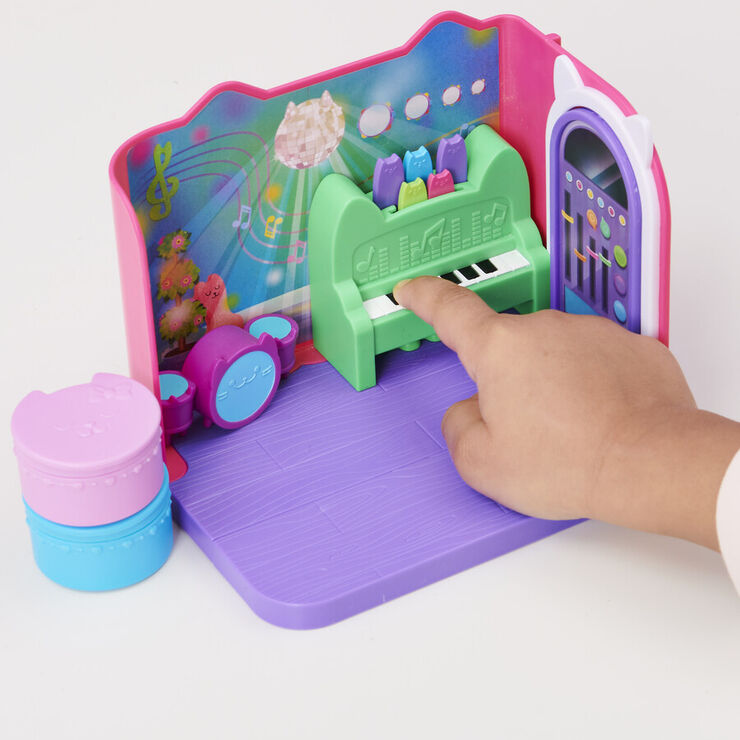 Gabby Doll House habitaci&oacute; deluxe m&uacute;sica DJ