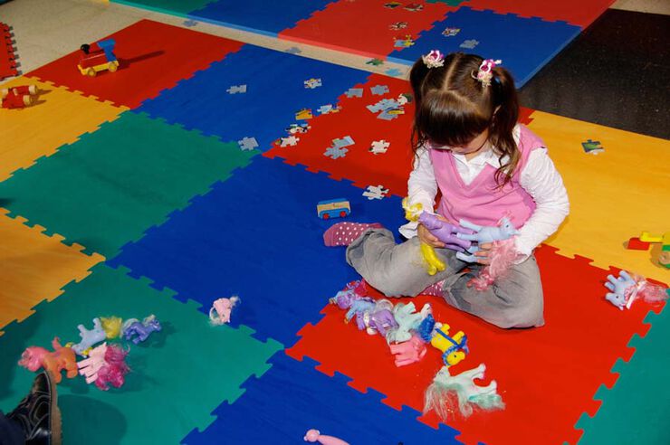 Suelo de puzzle Pavi Play Multi Central 600x600x1,5 mm Rojo