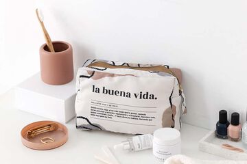 Estuche&nbsp;UO&nbsp;La&nbsp;buena&nbsp;vida